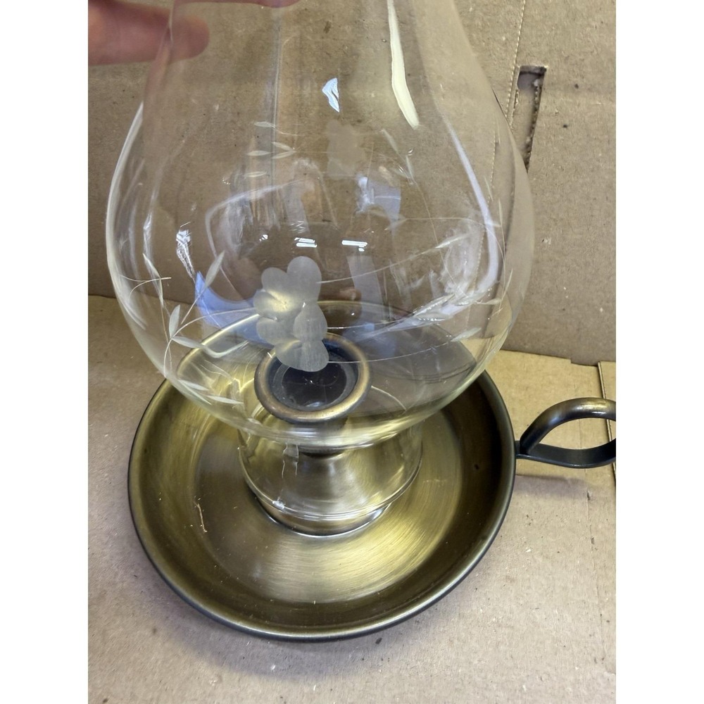 Princess House Hurricane Brass and Heritage Etched Glass 2-piece Lamp #322 w/box - Picture 3 of 11